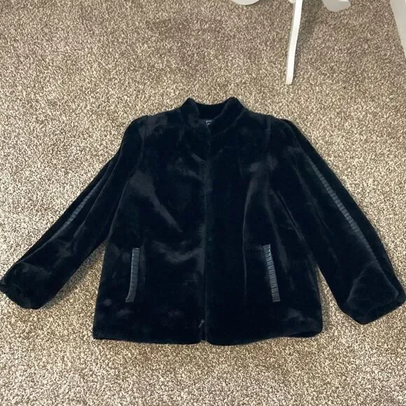 Vintage 80s 90s Outerlayers Mouton Faux Fur Short Black Winter Zipper Jacket - Picture 10 of 16